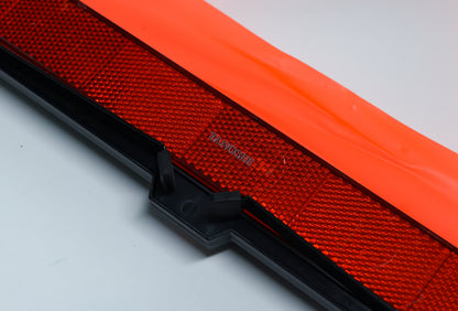 TANOSEE Reflective Emergency Roadside Triangle - Foldable Safety Warning Sign for Vehicle Breakdowns & Accidents
