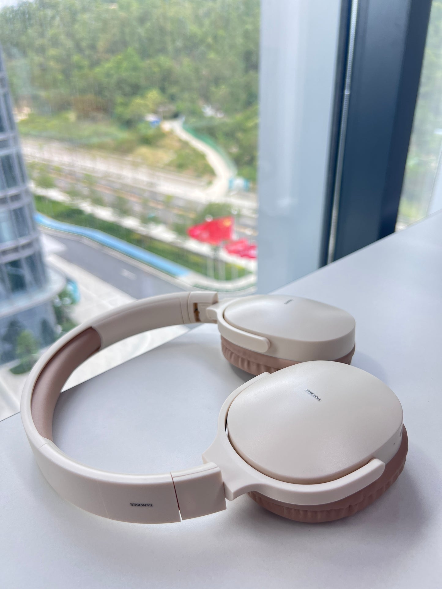 TANOSEE Pro Gaming Wireless Headphones - Long Playtime, Bluetooth for PC/Mobile
